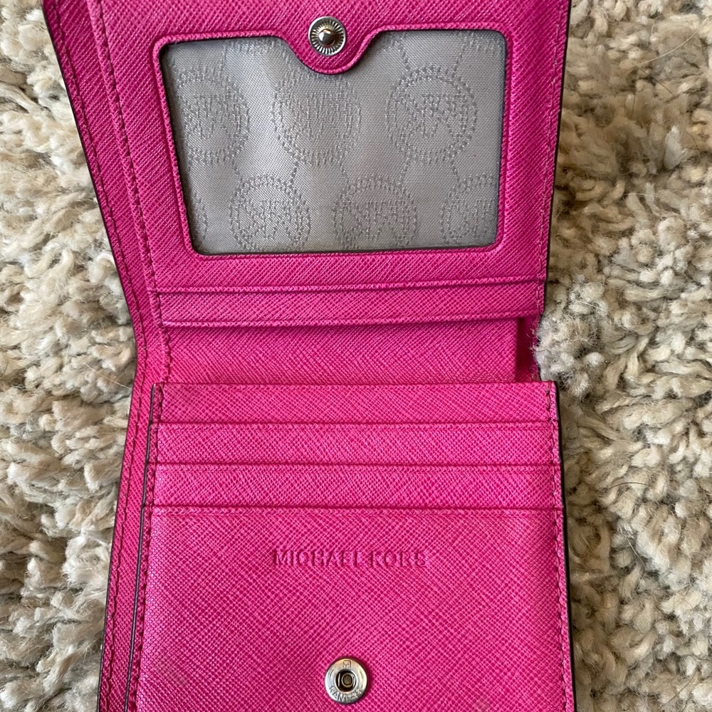 Michael Kors Leather Compact Wallet